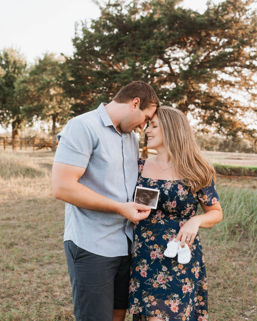 Maternity Photos With A Toddler: What Actually Works 8 Expecting Parents Photographed Together During An Outdoor Maternity Photography Session In Dallas.